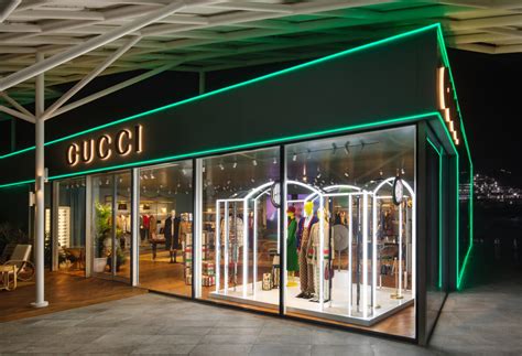 gucci store casablanca.